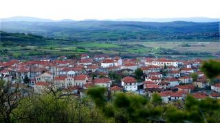 Διαμαρτύρονται στους Μεταξάδες για την υποβάθμιση του ΚΕΠ