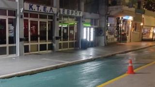 Είναι πρόβλημα οι παράνομες σταθμεύσεις μπροστά στο ΚΤΕΛ Αλεξανδρούπολης