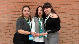 Φοιτήτριες απο την Ορεστιάδα διακρίθηκαν σε διαγωνισμό με εφαρμογή για κυψέλες