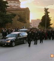 To τελευταίο αντίο στον ηρωικό πυροσβέστη στην Αλεξανδρούπολη (video)