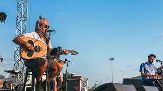 Ο υπέροχος Γιάννης Χαρούλης στην Αλεξανδρούπολη, στο γήπεδο "Φώτης Κοσμάς"  (video + φωτο)