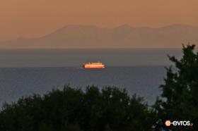 Το πλοίο της γραμμής στο ταξίδι του προς Σαμοθράκη