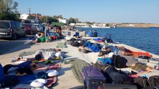 Το twitter ξεσπά για την #Σαμοθράκη - "Η Νίκη της Σαμοθράκης βρίσκεται στο Λούβρο και η ήττα της στο υπουργείο νησιωτικής πολιτικής"