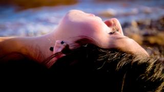 Who is Νατάσσα; 