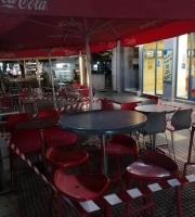 Άδειασαν τα μαγαζιά τα μεσάνυχτα - Πρωτόγνωρες εικόνες στην Αλεξανδρούπολη (φωτο)