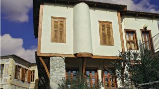 Τα σημαντικότερα αρχοντικά της Θράκης συγκεντρωμένα σε ένα επετειακό λεύκωμα 