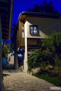 Νυχτερινή λήψη στα σοκάκια του Διδυμοτείχου.