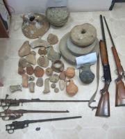 Συνελήφθη αρχαιοκάπηλος στη Ροδόπη με πλήθος ιστορικών αντικειμένων στη κατοχή του.