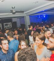 O Θοδωρής Τριανταφύλλου στο πρώτo "session" της σεζόν στο ΝΟΑ, στο λιμάνι