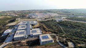 Πάνω από το Πανεπιστημιακό Γενικό Νοσοκομείο Αλεξανδρούπολης και την Ιατρική Σχολή Δ.Π.Θ.