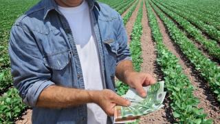 «Μπαράζ» πληρωμών για αγρότες τις επόμενες ημέρες