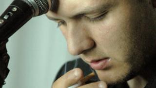 Δημήτρης Σιάμος: Μια νέα λαϊκή φωνή από την Αλεξανδρούπολη.