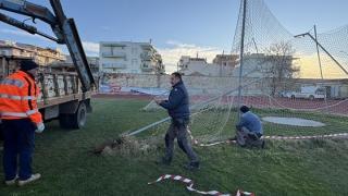 Αποκαθίστανται οι ζημιές από τη θύελλα και στο γήπεδο της Αλεξανδρούπολης