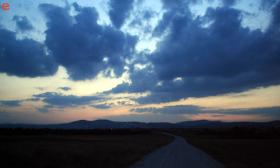 Στην άκρη του χωριού..