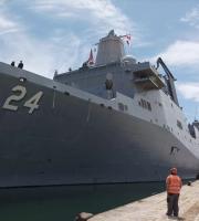 Tο Αμερικάνικο USS Arlington "έδεσε" στην Αλεξανδρούπολη (video + photo)
