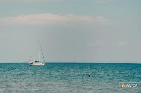 Έχω και κότερο, πάμε μια βόλτα; Φυσικά και πάμε!