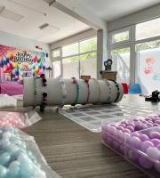 Μέσα από ένα ολοκληρωμένο πρόγραμμα δραστηριοτήτων, δίνουμε τη δυνατότητα στα παιδιά να καλλιεργήσουν τα ταλέντα του