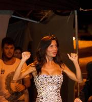 Το εκρηκτικό live της Πάολα στο λιμάνι της Αλεξανδρούπολης.