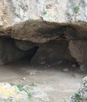 Η Σπηλιά του Κύκλωπα στη Μάκρη.
