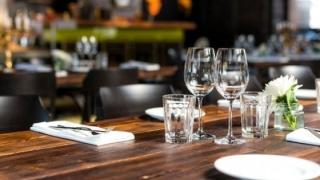 Εστίαση: Επιστολή στον πρωθυπουργό για τον ΦΠΑ 24% στα αναψυκτικά