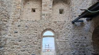 Ξεκίνησε η αποκατάσταση για τον Πύργο του Φονιά στη Σαμοθράκη