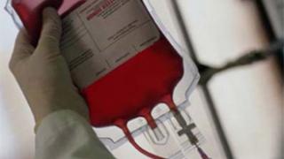 Διαμαρτυρία Συλλόγου Εθελοντών για τα κέντρα αιμοληψιών.