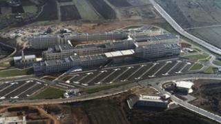 Στο νοσοκομείο 23χρονος με ρήξη σπλήνας και κάταγμα.