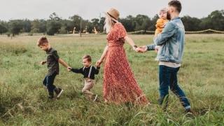 Ξεκινά η καταβολή του επιδόματος τριτέκνων από τη Μητρόπολη Αλεξανδρούπολης