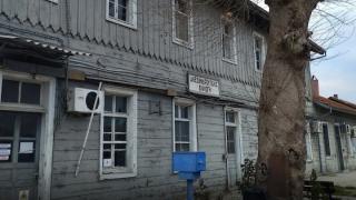 Στο έλεος του χρόνου και της απραγίας το κτήριο του «Γαλλικού Σταθμού» στην Αλεξανδρούπολη