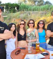Ξέφρενο Dj AK party στο Beach resort Mojito, την Κυριακή.
