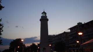 Αλεξανδρούπολη: Αλλαγές στα ωράρια λειτουργίας των κεντρικών καταστημάτων.