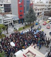 Επί της Οδού Λεωφόρου Δημοκρατίας