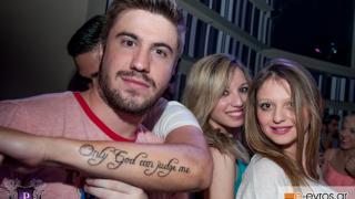 Prive club: Κυριακή με διάθεση στα ύψη λίγο πριν το closing!