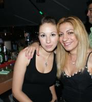 Η καρδιά του nightlife χτυπάει στο Mojo, στην παραλιακή!