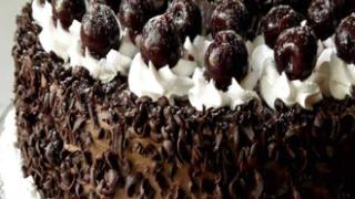 Γλυκός πειρασμός από το «Σπίτι του Γλυκού»: Τούρτα Black forest!