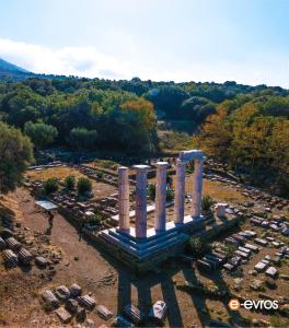 Η Ιερή Κληρονομιά των Μεγάλων Θεών