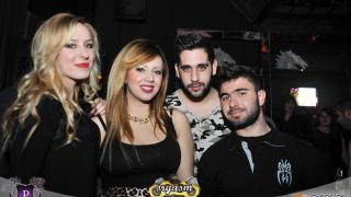 Χριστουγεννιάτικο 'Orgasm party' στο Prive club. Χαμός!