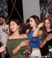 Το πρώτο καλοκαιρινό "Bad Bulls party" στο Reina - The villa project