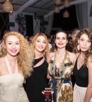 Το πρώτο καλοκαιρινό "Bad Bulls party" στο Reina - The villa project