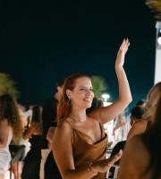 Μαγική βραδιά με τον ONEMANSHOW στο rooftop του NOA!