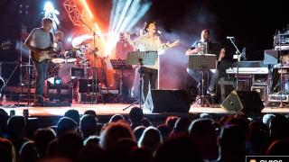 Η Ελεωνόρα Ζουγανέλη με την "μεταξένια" της φωνής στο Σουφλί (video)