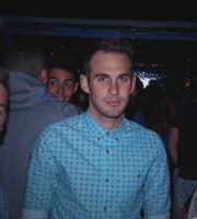 Γιατί, Παρασκευή βράδυ στην Αλεξανδρούπολη σημαίνει... "Yacht Club"