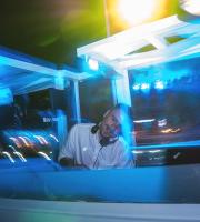 Το Yacht club έχει την ταράτσα που θέλεις να περάσεις το καλοκαίρι σου!