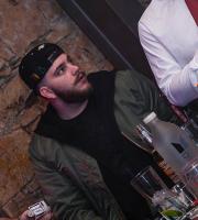 Tα "έσπασε" η Εύη Αδάμ την Παραμονή Χριστουγέννων στο Κυβερνείο