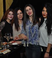 O DJ Akis Simintiridis σήκωσε τον Room 6 την Κυριακή στον "αέρα"