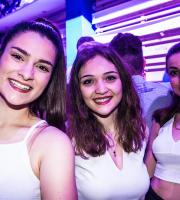 To αδιαχώρητο στο opening του Reina Summer club, στην Αλεξανδρούπολη