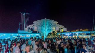 Yacht club: Ατελείωτη διασκέδαση μέχρι πρωίας!