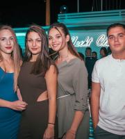 Yacht club: Ατελείωτη διασκέδαση μέχρι πρωίας!