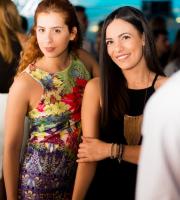 Πήραμε μια νυχτερινή ανάσα δροσιάς και... διασκέδασης στην πιο hot ταράτσα της πόλης, στο Yacht club