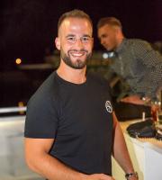 Συνεχίζονται τα όμορφα καλοκαιρινά βράδια στην ταράτσα του Yacht Club Αλεξανδρούπολης